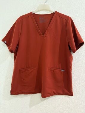 Figs Technical Collection Scrub Uniform in Rust/Auburn Extra Extra Large